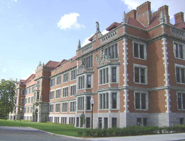 Folwell Hall, University of Minnesota in Minneapolis