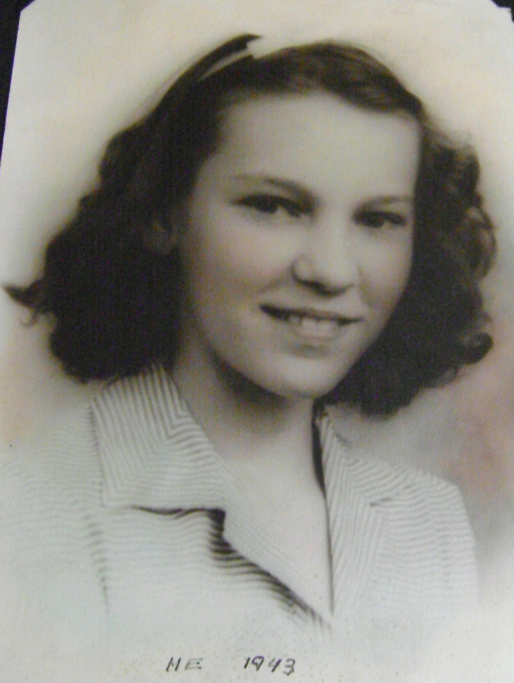 Vanita (Sue) Klotz 1943